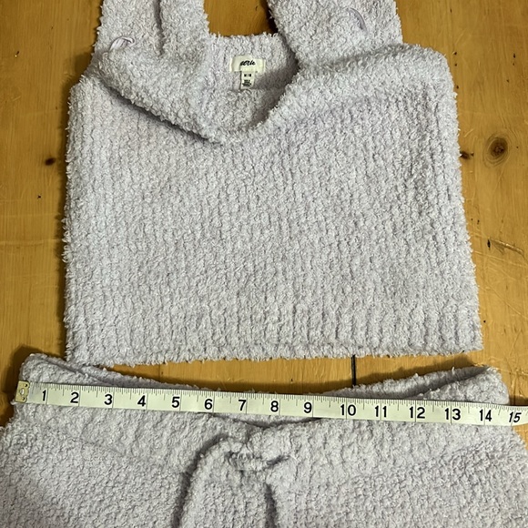 Aerie lounge set - Picture 3 of 7